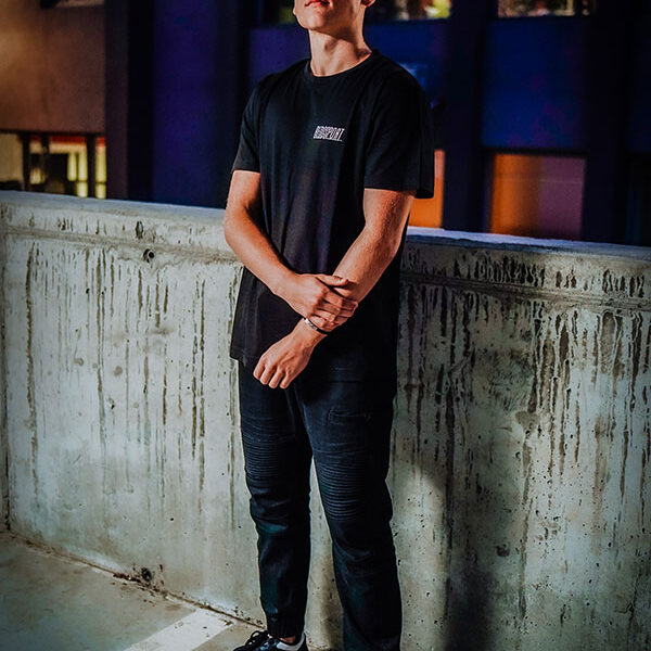 Make-LOVE-not-WAR---t-shirt